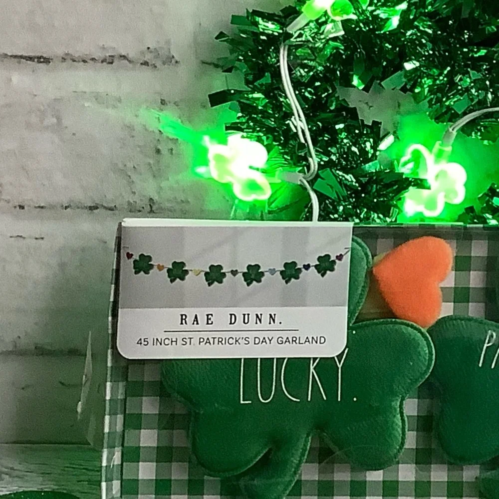 Rae Dunn 45” Plush Shamrock Garland